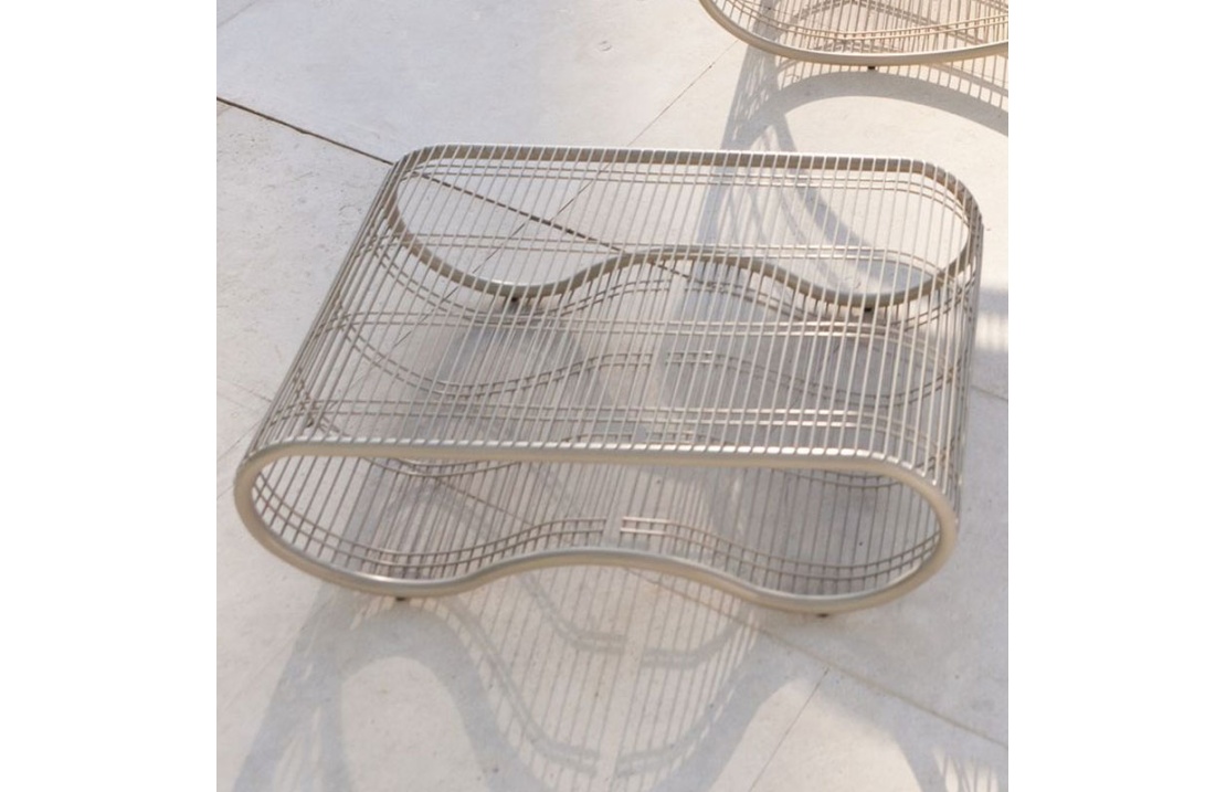 Outdoor coffee table in steel - Breeze