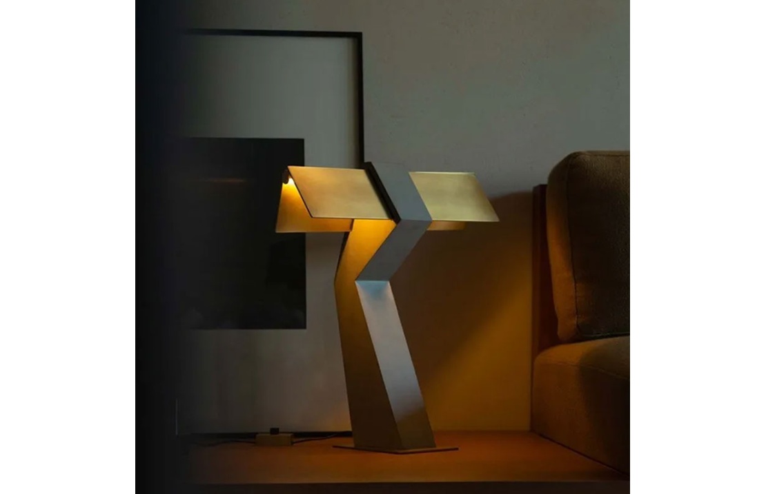 LED Lamp in Concrete and Steel - Tau