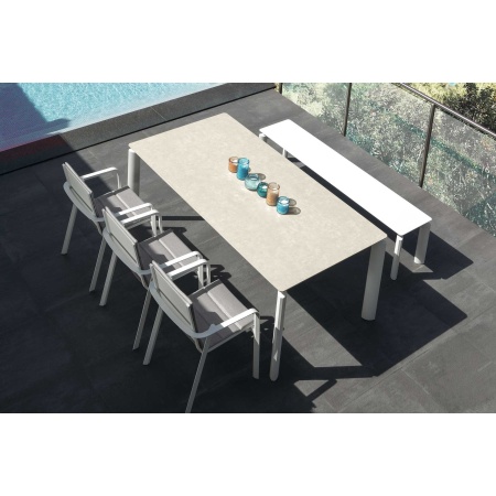 Extendable dining table with ceramic top - Milo