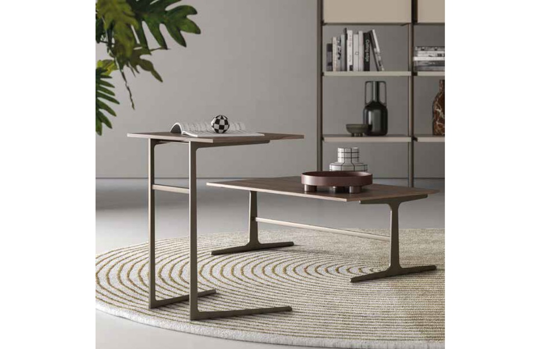 Tavolino di Design in Metallo - Lama