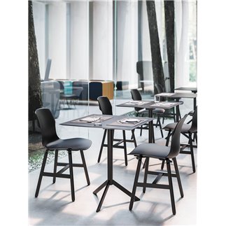 Polypropylene Chair with Metal Legs - Stereo Metal | Casamania