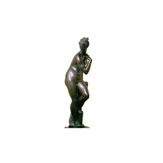 BATHING VENUS, COPY OF THE ORIGINAL BY GIAMBOLOGNA, BOBOLI GARDENS, FLORENCE.