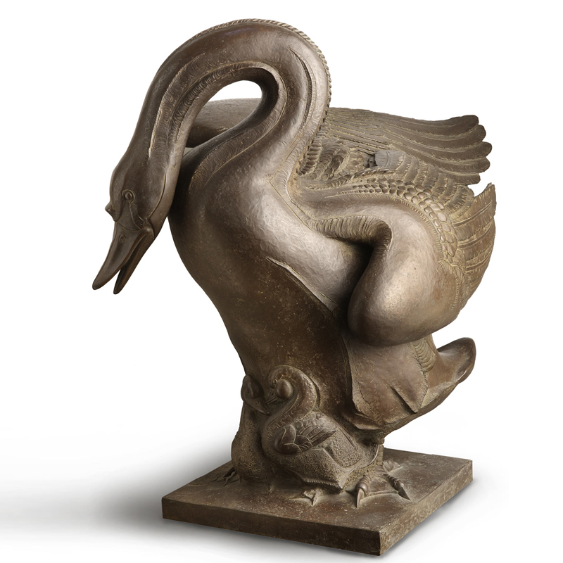 Statua in bronzo - Cigno con Piccoli | ISA Project