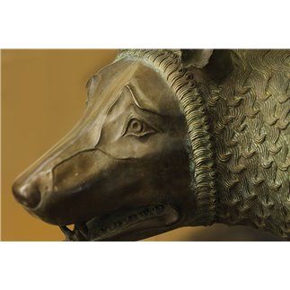 Roman Wolf bronze statue - FONSTMETCLA82 | ISA Project