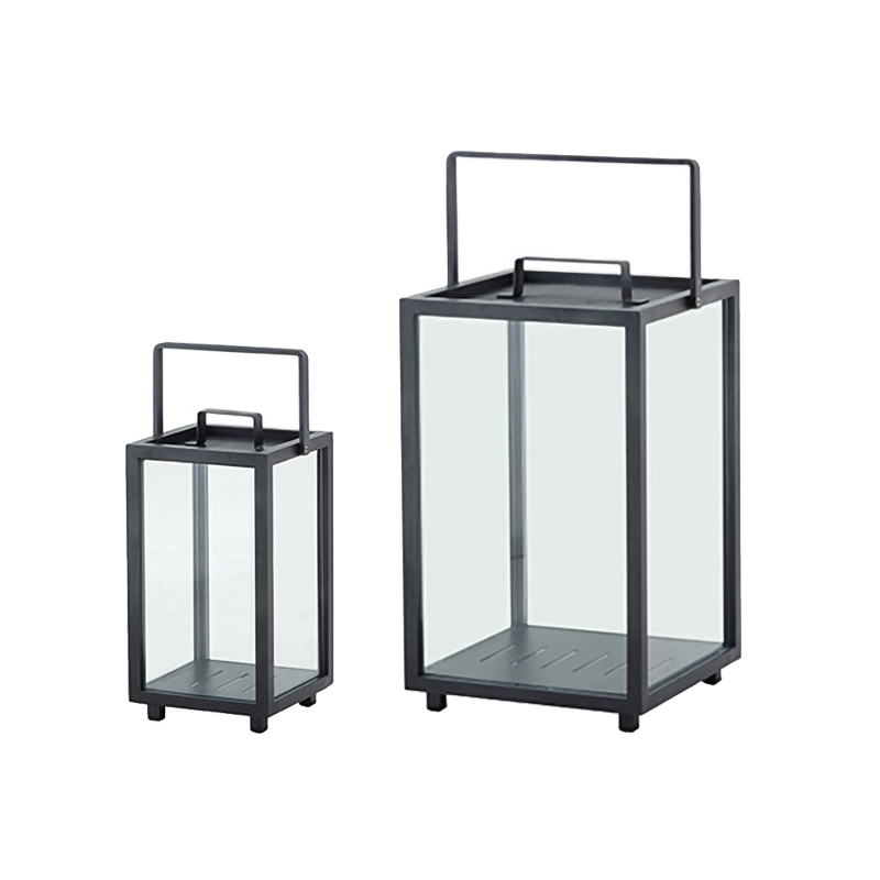 Outdoor Lantern in Glass and Aluminum - Lighthouse | Cane-Line