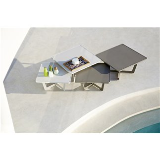 Garden Coffee Table in Aluminum - Time-out - ISA Project