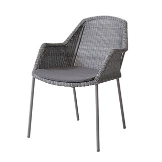 Outdoor Stackable Chair in Rattan - Breeze | Cane-Line