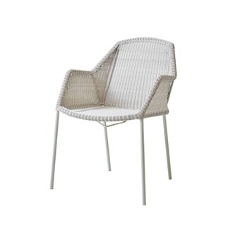 Outdoor Stackable Chair in Rattan - Breeze | Cane-Line