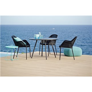 Outdoor Stackable Chair in Rattan - Breeze | Cane-Line