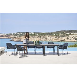 Outdoor Stackable Chair in Rattan - Breeze | Cane-Line