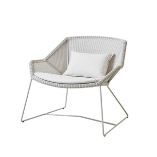 Outdoor chair lounge in rattan - Breeze | Cane-Line