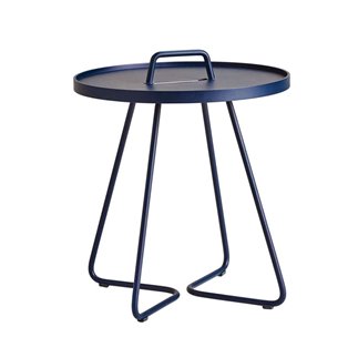 Outdoor Coffee Table with Removable Top - On The Move S | Cane-Line