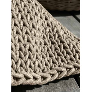 Outdoor Pouf in Hand-Woven Rope - Jackie | ISA Project