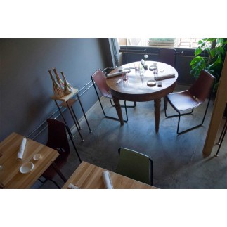 Chair covered in leather - Apelle S | Midj