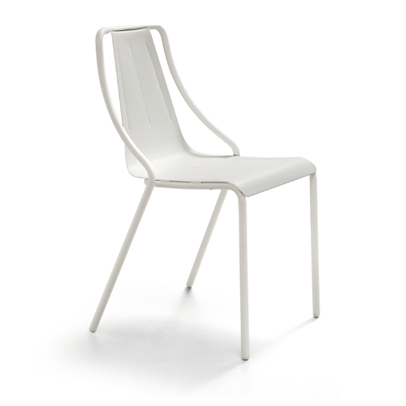 Stackable Design Chair - Ola | Outdoor Furniture | ISA Project