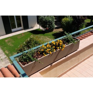 Planter in steel for railing - Dav - ISA Project