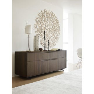 Vela credenza con piedini in metallo - Credenze e Madie - ISA Project