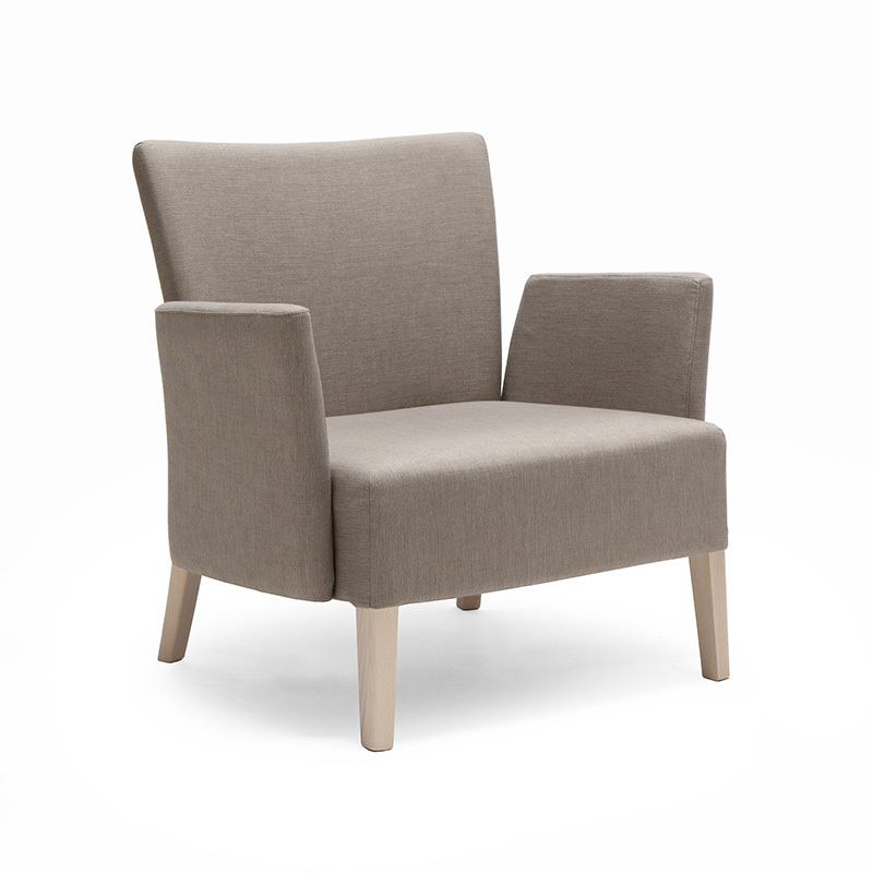 Upholstered Lounge Armchair with Armrests - Noblesse | Origins 1971