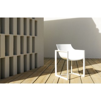 Chair with Armrests - Wall Street | Vondom