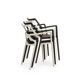 Stackable Design Chair - Delta | Vondom