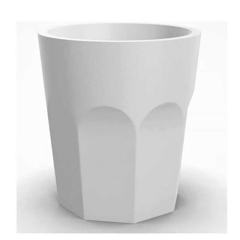 Vaso a Forma di Bicchiere in Polietilene - Cubalibre | ISA Project