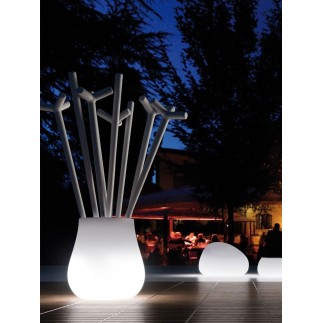 Large Indoor and Outdoor Vase in Polyethylene - Drop | ISA Project