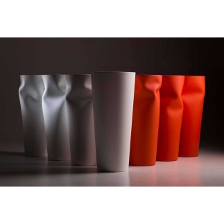 Design Vase in Polyethylene - Saving Space | ISA Project