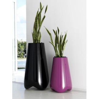 Colourful Resin Planter - Pal | Vondom