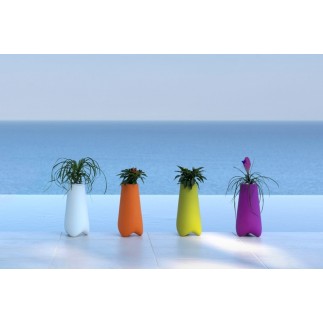 Colourful Resin Planter - Pal | Vondom