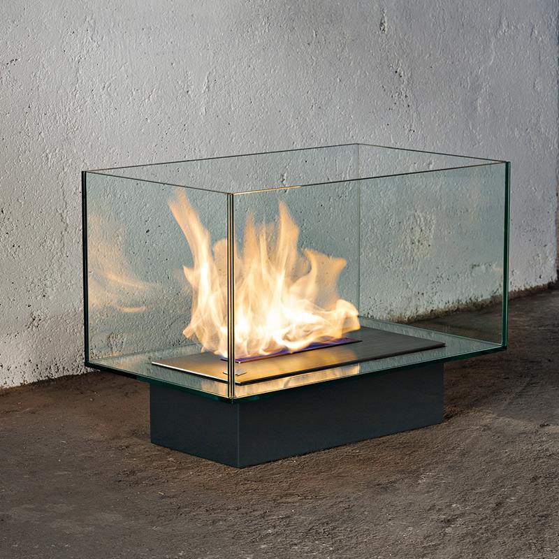 Floor bio-fireplace in glass and steel - Teka - ISArreda