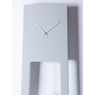 Design Floor Pendulum Clock - Tiuku | ISA Project