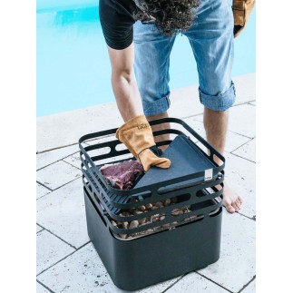 Barbecue in rusty or black steel / brazier - Cube | ISA