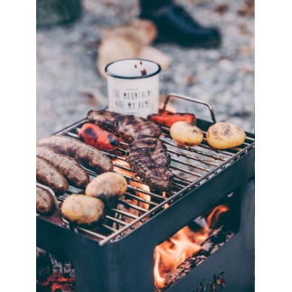 Barbecue in steel with bottle rack - Beer Box | ISA Project