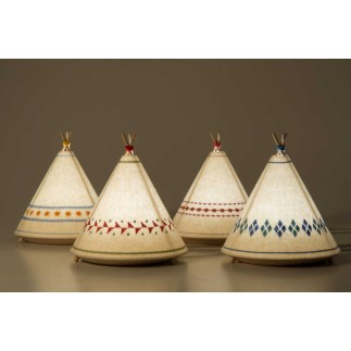 Tipi table lamp in wood and fabric - Lamps - ISA Project