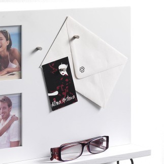 Photo Frame with Keychain and Shelf - Reminder | Tomasucci