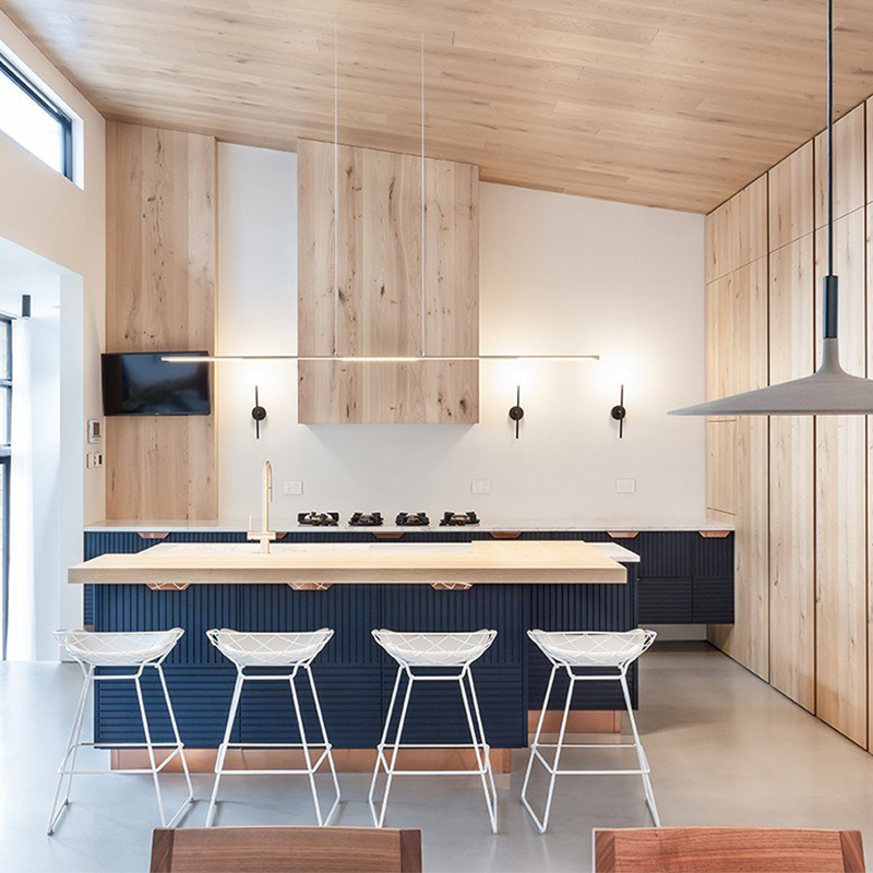 Custom kitchen with island and stone top - Miuccia - ISA Project