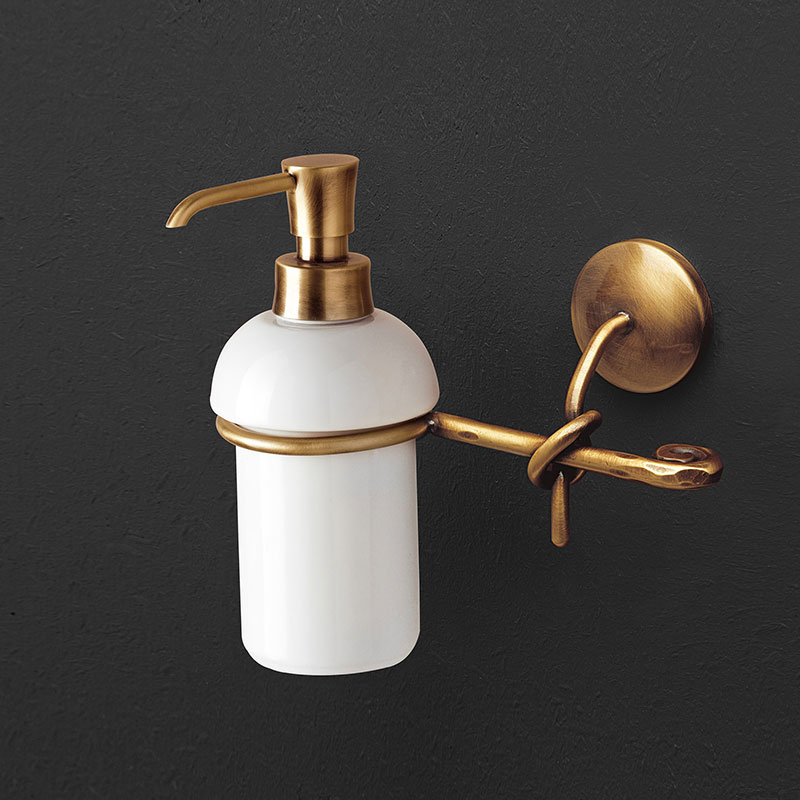 Wall Mounted Brass Soap Dispenser - Retrò | Capannoli