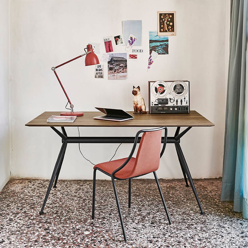 Scrivania con piano in legno - Brioso | Midj
