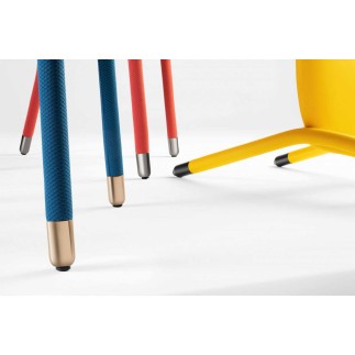 Sedia con braccioli in tessuto e similpelle - Pippi | Midj
