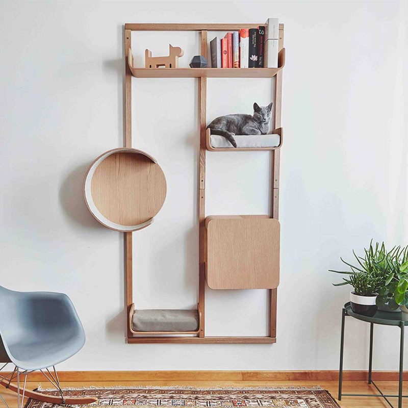 Cat Wall Climber in Wood - Alto | Miacara