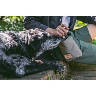 Porta Sacchetti e Snack per Cane - Lupo | Miacara