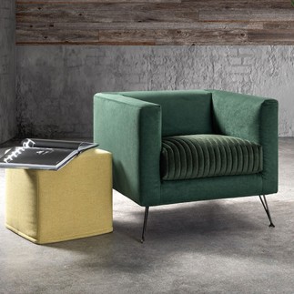 Square Design Armchair with Armrests - Synthesis | ISA Project