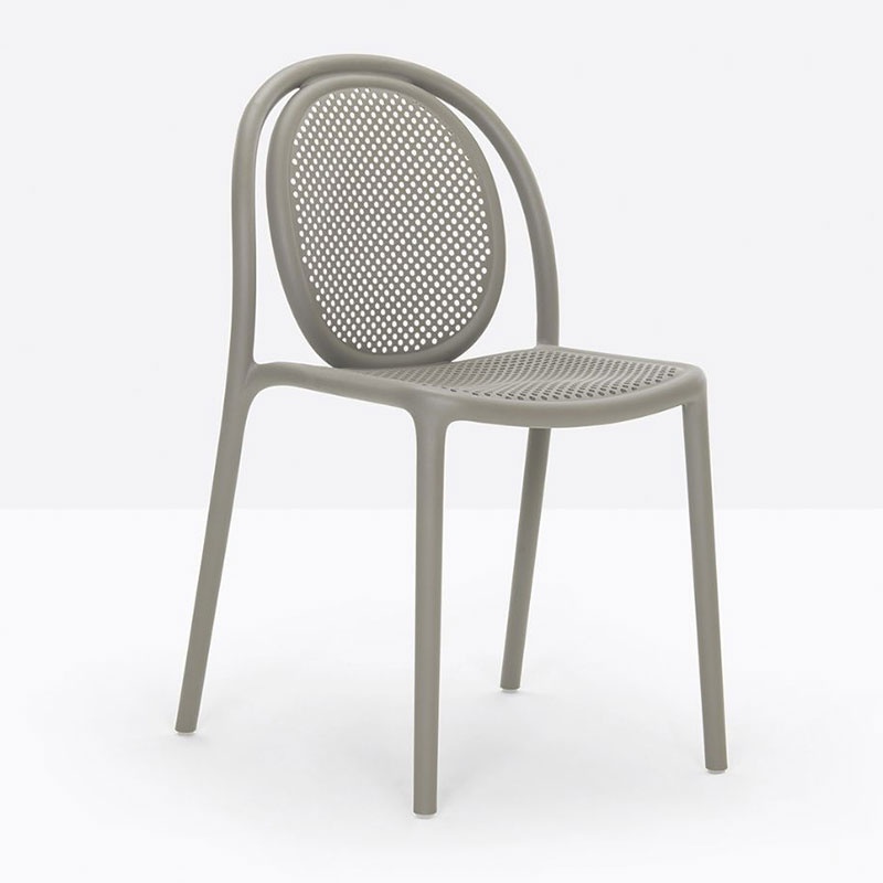 100% Recycled Stackable Outdoor Chair - Remind | IsaProject