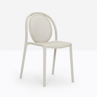 100% Recycled Stackable Outdoor Chair - Remind | IsaProject