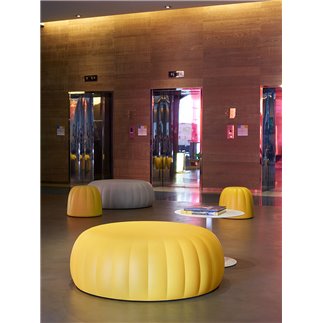 Outdoot Pouf in Soft Polyurethane - Gelee Grand | IsaProject