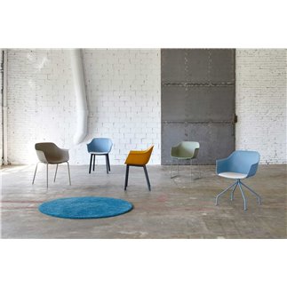 Chair with Armrests for Office - Shape Arana | IsaProject