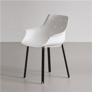 Colorful chair with armrests - More NA | Gaber