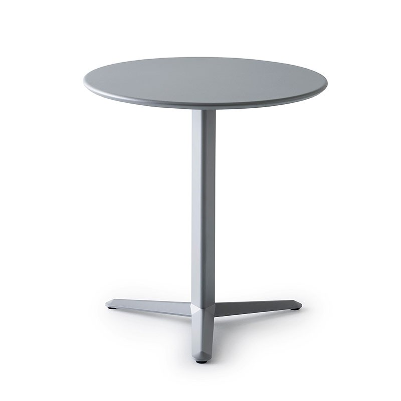 Round Bar Table - Arket | Bar Furniture and Restaurants | Gaber