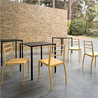 Stackable square table for indoor/outdoor use - Simply | Gaber