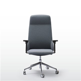 Executive Armchair - Deep Managerial | Design Furniture | ISA Project